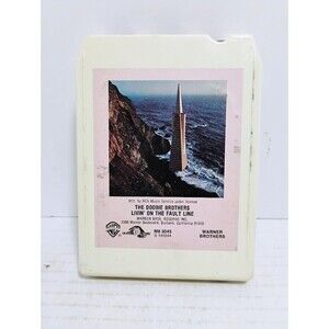 1977 WARNER BROS THE DOOBIE BROTHERS LIVIN’ ON THE FAULT LINE 8 TRACK